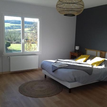 Agreable Chambre Meublee, Vue Sur La Vallee De L'Auxois Villy-en-Auxois Exterior foto